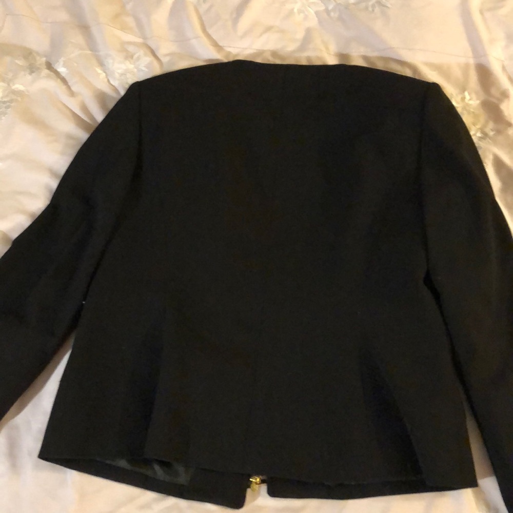 Jacket - Picture 6 of 8